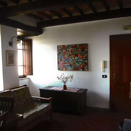 Apart Otel Castello Di Cisterna *