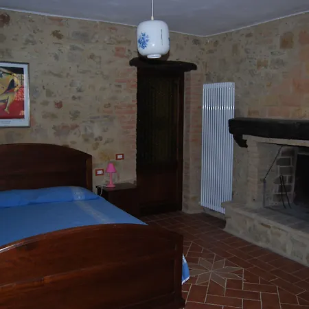 Aparthotel Castello Di Cisterna
