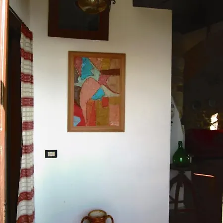 Castello Di Cisterna