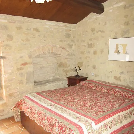 Aparthotel Castello Di Cisterna