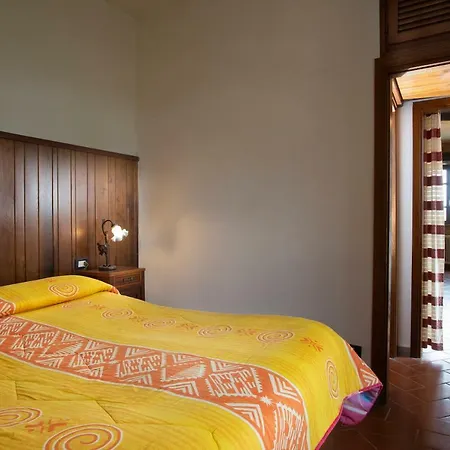 Castello Di Cisterna *