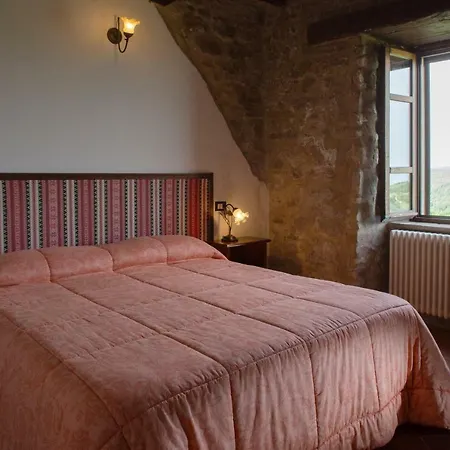 Castello Di Cisterna