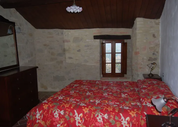 Castello Di Cisterna Apart-hotel *