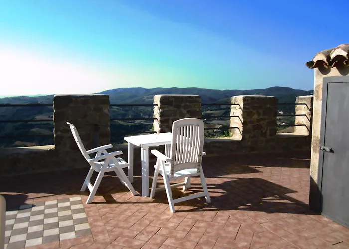 Castello Di Cisterna アパートホテル