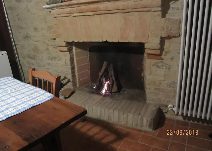 Apart-hotel Castello Di Cisterna Gaglietole