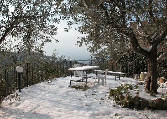 アパートホテル Castello Di Cisterna