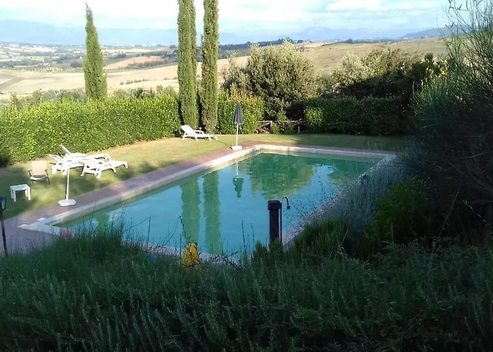 Castello Di Cisterna アパートホテル *