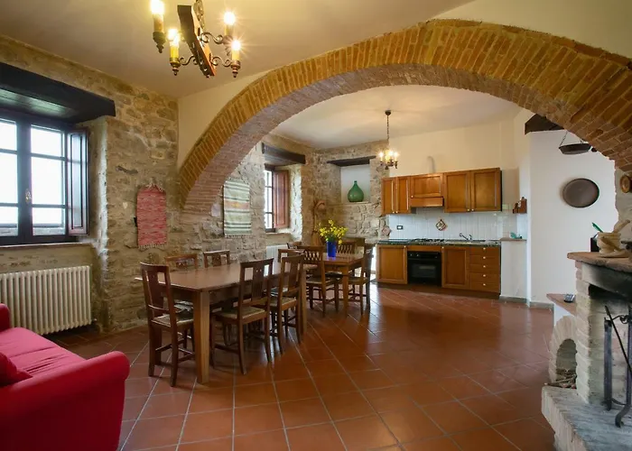 アパートホテル Castello Di Cisterna