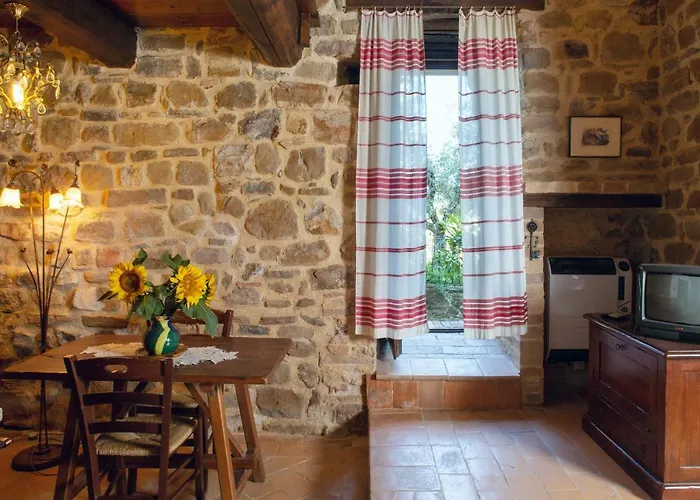 Apart-hotel Castello Di Cisterna Gaglietole